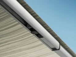 Thule Omnistor 1200 400 Mystic Grey Sackmarkise -CampMate Verkaufs-Shop 377201 377201 images other thuleomnistor1200 buckle1 2 ecommerce 1