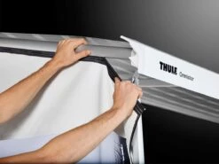 Thule Rain Blocker Side G2 Seitenwand 250 XL -CampMate Verkaufs-Shop 601488 601488 images other thulerainblockerg2zijpaneels2 2 ecommerce 2