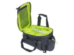 Basil Miles XL Pro Gepäckträgertasche 8 Basil Miles XL Pro Gepäckträgertasche -CampMate Verkaufs-Shop basil miles xl pro bagagedragertas3 ecommerce 27af