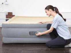 Bestway TriTech Comfort Queen Luftmatratze -CampMate Verkaufs-Shop bestway tritech comfort queen luchtbed 3 ecommerce c650