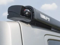 Fiamma F40Van Deep Black Kassettenmarkise 16 Fiamma F40Van Deep Black Kassettenmarkise -CampMate Verkaufs-Shop fiammaf40vandeepblack 4 4 ecommerce 04ec