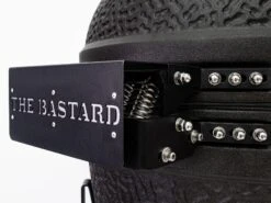 The Bastard XL Urban Complete 2020 Holzkohlegrill 21 The Bastard XL Urban Complete 2020 Holzkohlegrill -CampMate Verkaufs-Shop the bastard xl urban complete 2020 kolenbarbecue 11 ecommerce 74d7