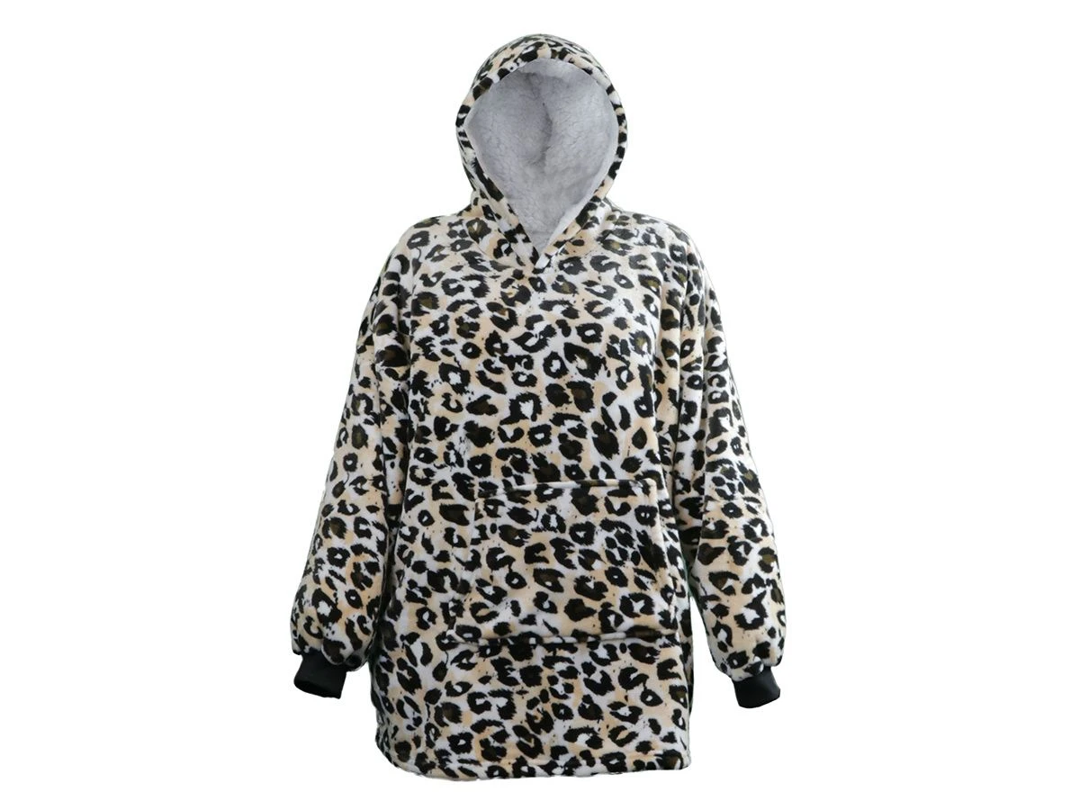 Unique Living Oversized Leoprint Hoodie 1 Unique Living Oversized Leoprint Hoodie